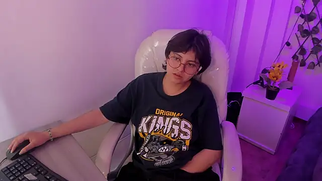 Nathaly_ds Chat XXX live