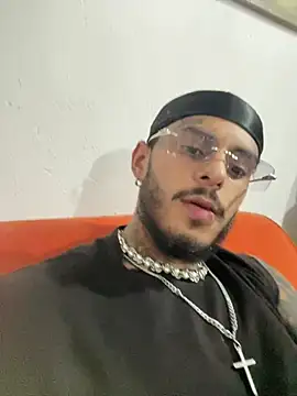 Chat XXX en directo de liyamjunior