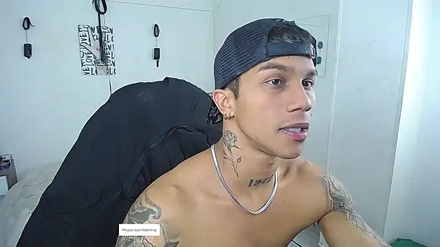 Pertunjukan Kamera Web Leonard_Price