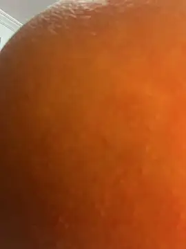 Mau_White Show in webcam