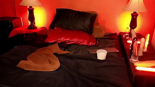 Онлайн чат XXX JenniferCD