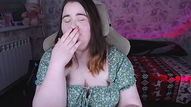 Estelle_Hicks Show Webcam