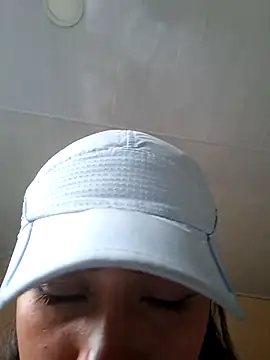 CAROLINE__07 élő XXX-chatje