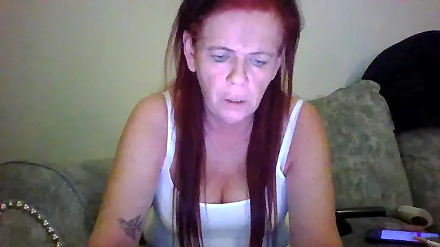 Forbidden-Irish-x Show Webcam