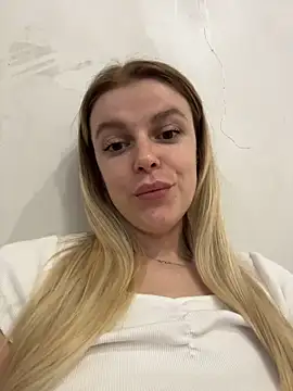 HarrietDartn Live XXX chat