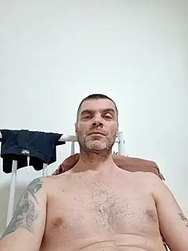 DOMINATOR_SIR-MASTER – Live XXX-chat