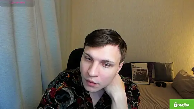 handsome_guy01 élő XXX-chatje