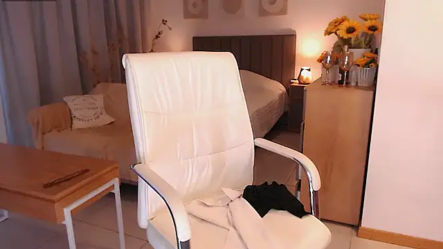 Tilly_Eliot Obrolan Langsung XXX