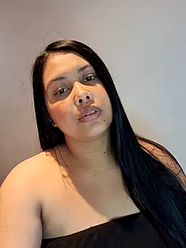 Alessandraa- Chat XXX live