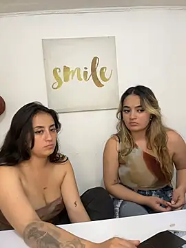 Antonella_Julieta: απευθείας συνομιλία ΧΧΧ