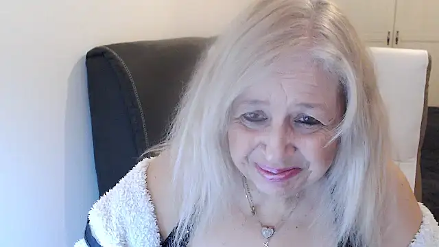 SusiLifeXXX – Live XXX-chat