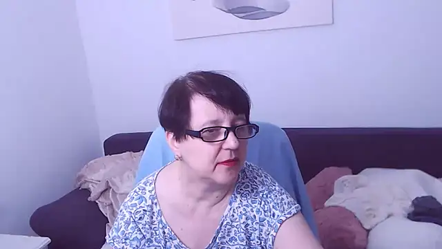 Chatroom XXX en direct de ChristaRose