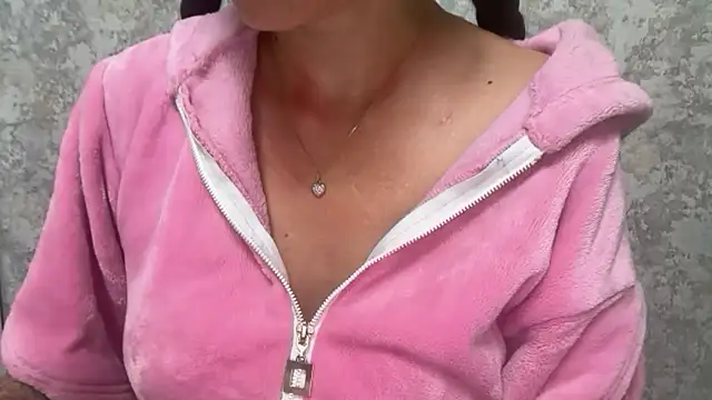 Webkamerová show Angelinaa19