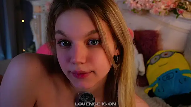 EdlinAlliston: онлайн-секс-чат