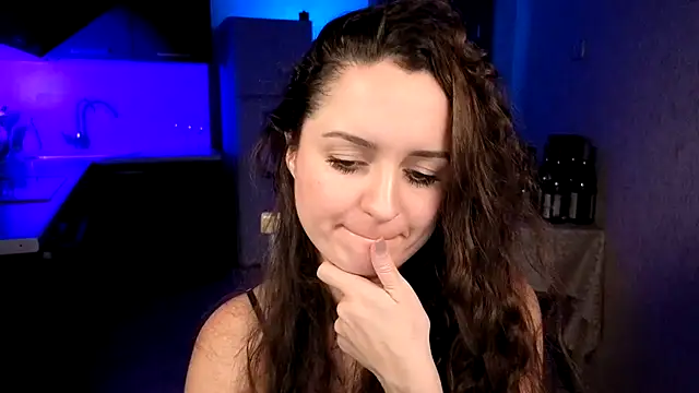 Chat +18 de Cerann1 ao vivo