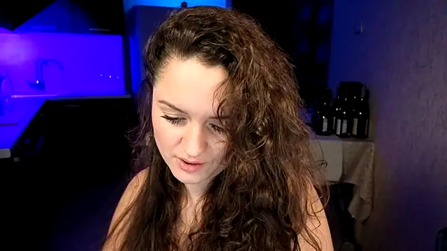 Chat +18 de Cerann1 ao vivo