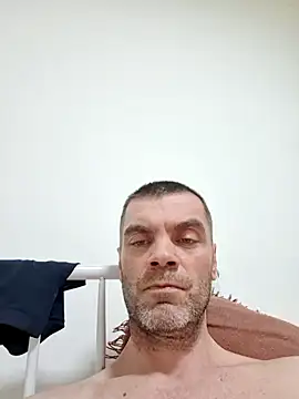 DOMINATOR_SIR-MASTER: απευθείας συνομιλία ΧΧΧ