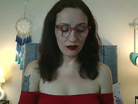 IberianMoonMK Chat XXX in diretta