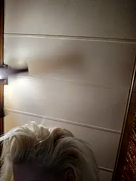 Chat +18 de BadAssBitchMakayla ao vivo