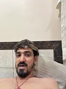 hornyguy271192 Show Webcam