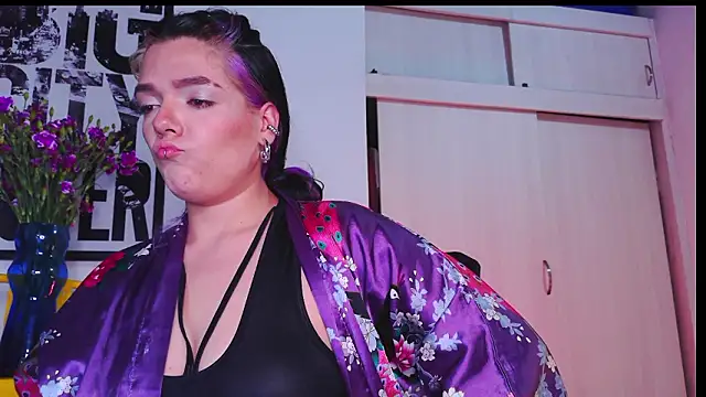 Chat XXX ao vivo de purple_em69