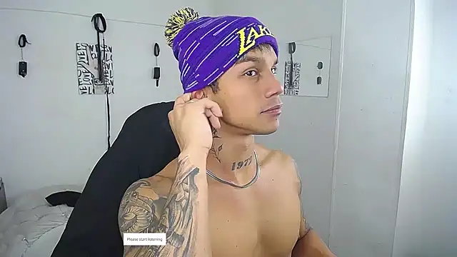 Show modela Leonard_Price na web-kameri