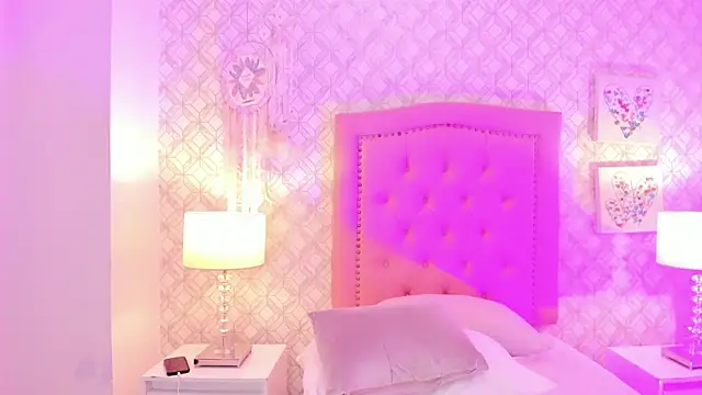 rebeca_watsson: απευθείας συνομιλία ΧΧΧ