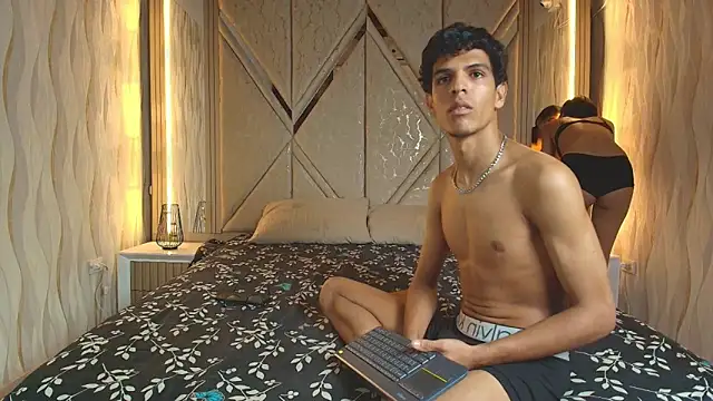 Hotcouple_222: онлайн-секс-чат