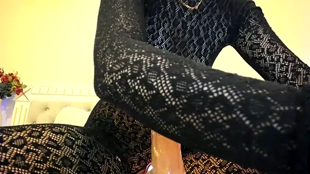 Вебкам-шоу Politeeliza