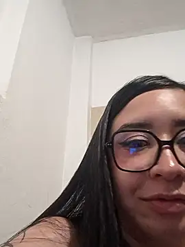 sayumi_dirty Adlı Modelin Canlı XXX Sohbeti