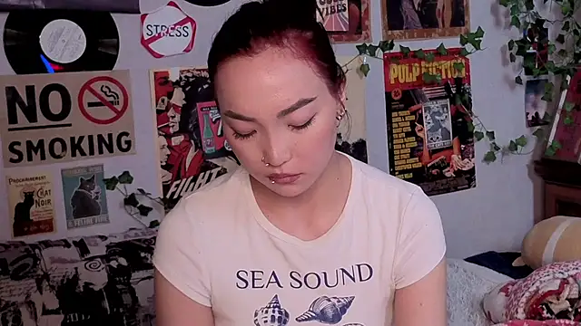 OdetteBiddyのライブXXXチャット