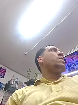 mago_vive élő XXX-chatje