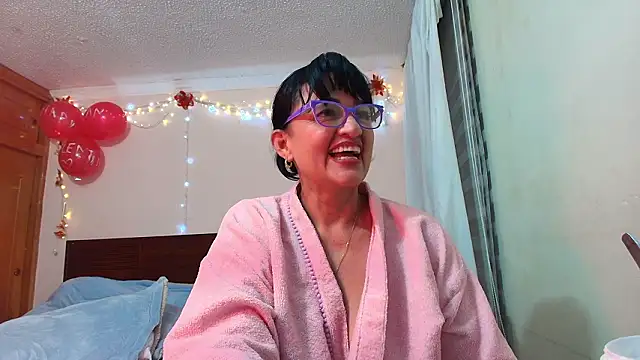 ISABEEL_SOFIA01's Live XXX Chat