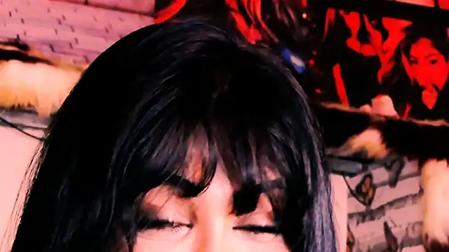 indian_dreamgirl's Live XXX Chat