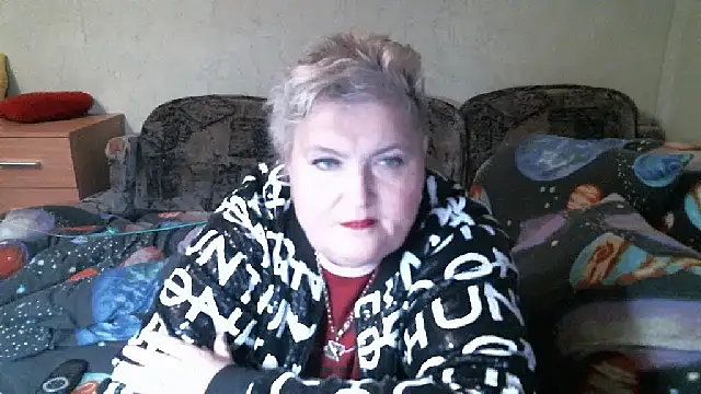 XXX chat uživo modela Lana555