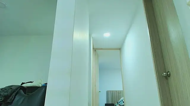 thomas_gun Live XXX-chat