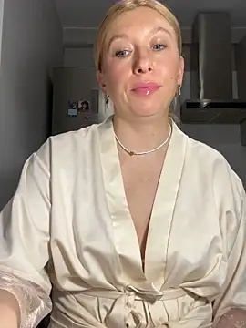 Kittie_Valentine – Naživo XXX chat