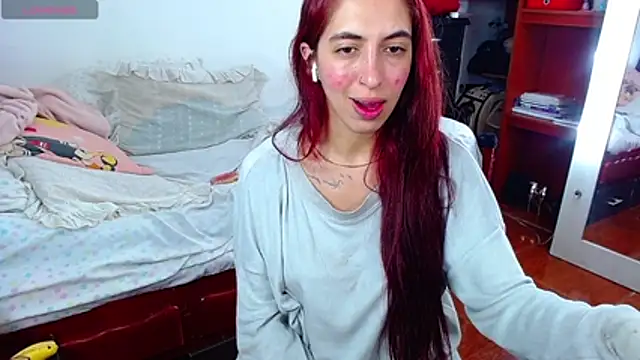 MariamGray1: απευθείας συνομιλία ΧΧΧ