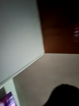 maynor_1998's Live XXX Chat