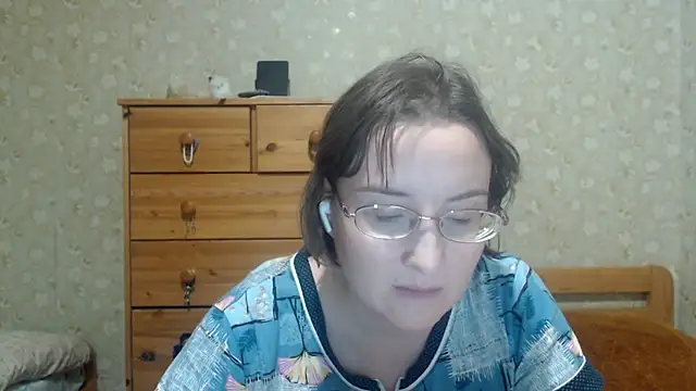 Smart_Rose Adlı Modelin Web Kamerası Şovu