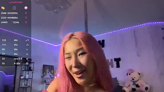 EIeniVanwartn Live XXX chat