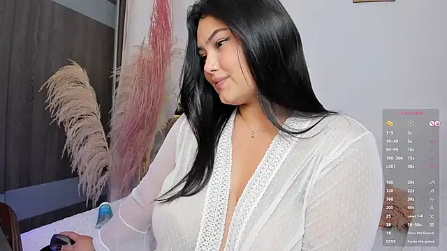 دردشة MilyCortt الجنسية المباشرة