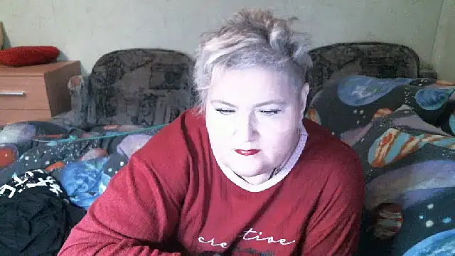 Lana555's Live XXX Chat