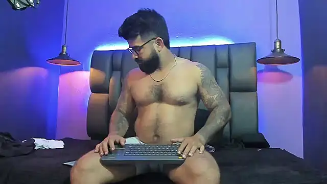 Lyon_vach Live XXX-Chat