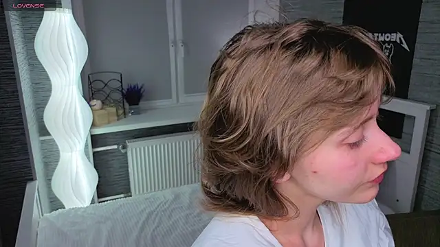 EthalBuffkin লাইভ XXX চ্যাট