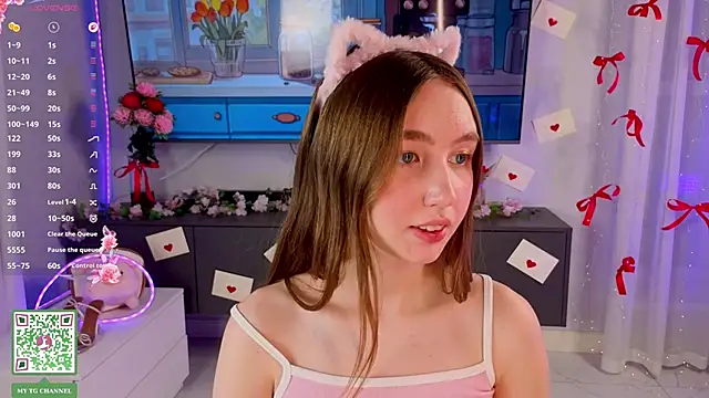 ElfredaTupy 即時 XXX 聊天