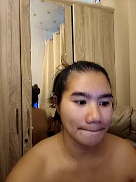 Kissy07 – Naživo XXX chat