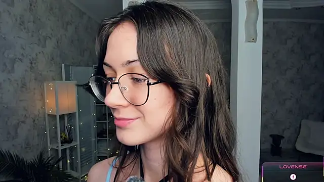 Chat +18 de ReneeLippeatt ao vivo