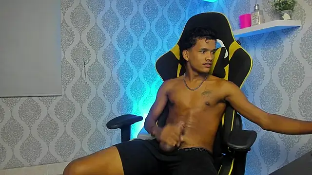 Chat XXX ao vivo de Boy_savoy