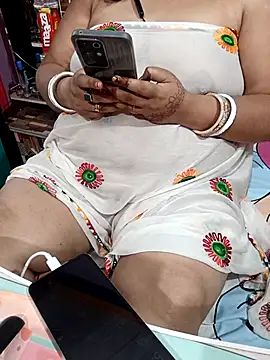 Kajal-585 – Naživo XXX chat